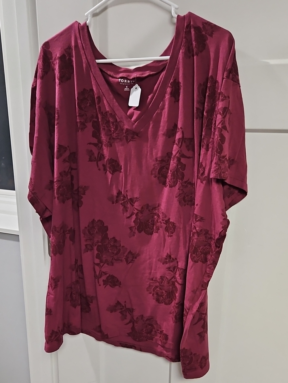 torrid Berry Floral V-Neck Short Sleeve Tee